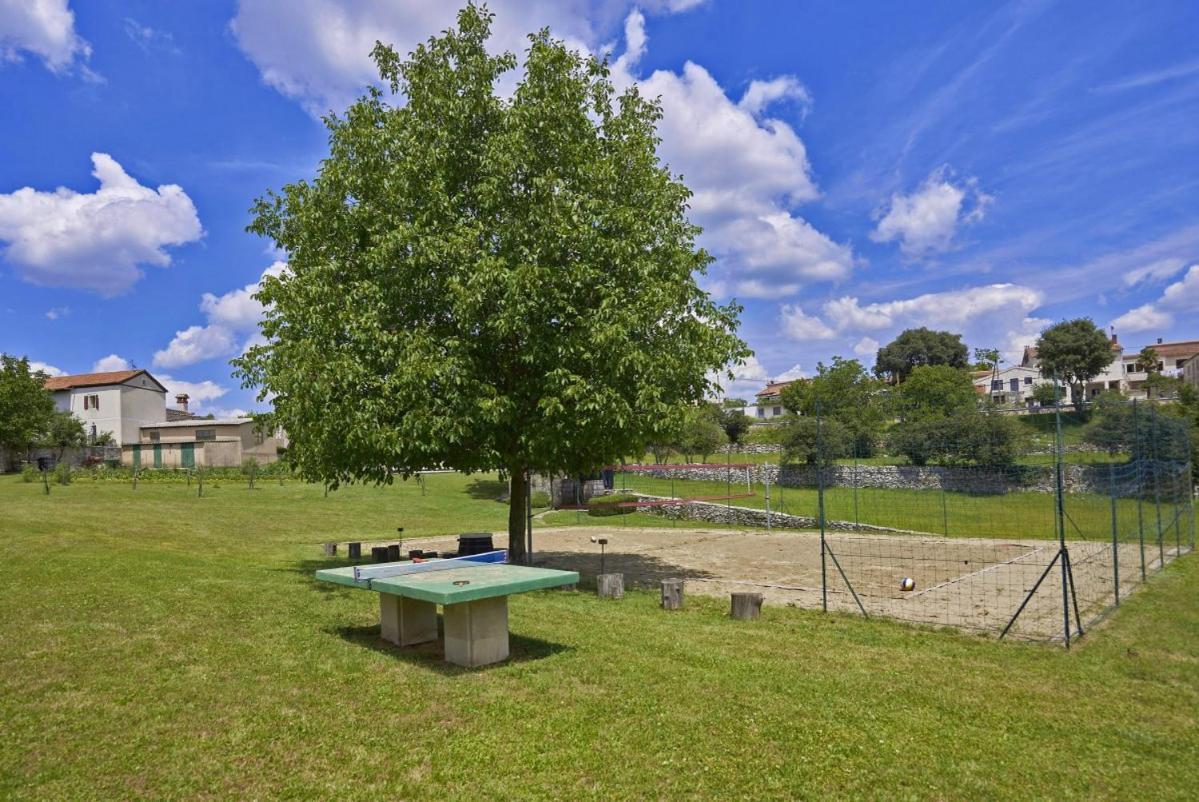 Stara Hiza In Sveti Petar U Sumi Villa Luaran gambar