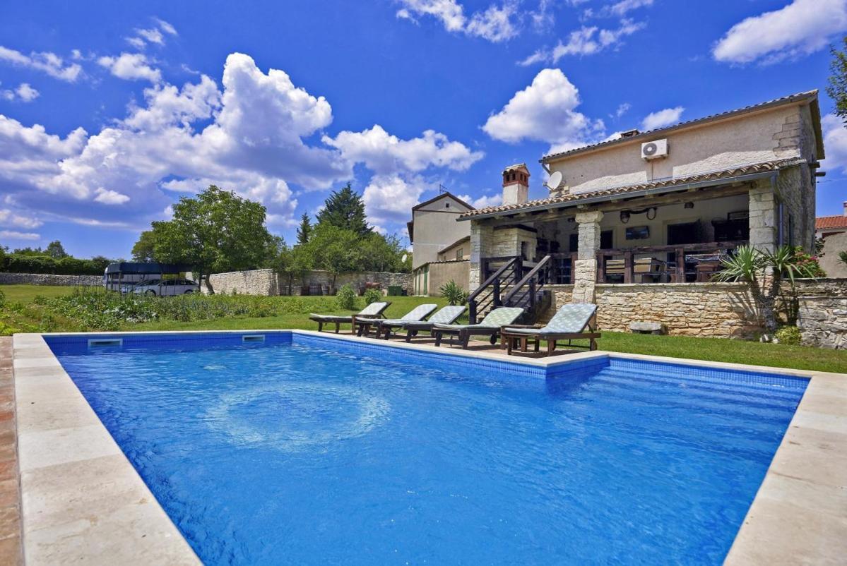 Stara Hiza In Sveti Petar U Sumi Villa Luaran gambar
