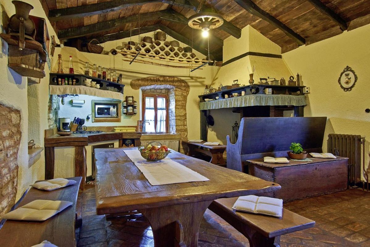 Stara Hiza In Sveti Petar U Sumi Villa Luaran gambar