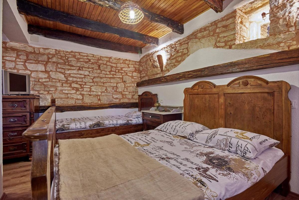 Stara Hiza In Sveti Petar U Sumi Villa Luaran gambar