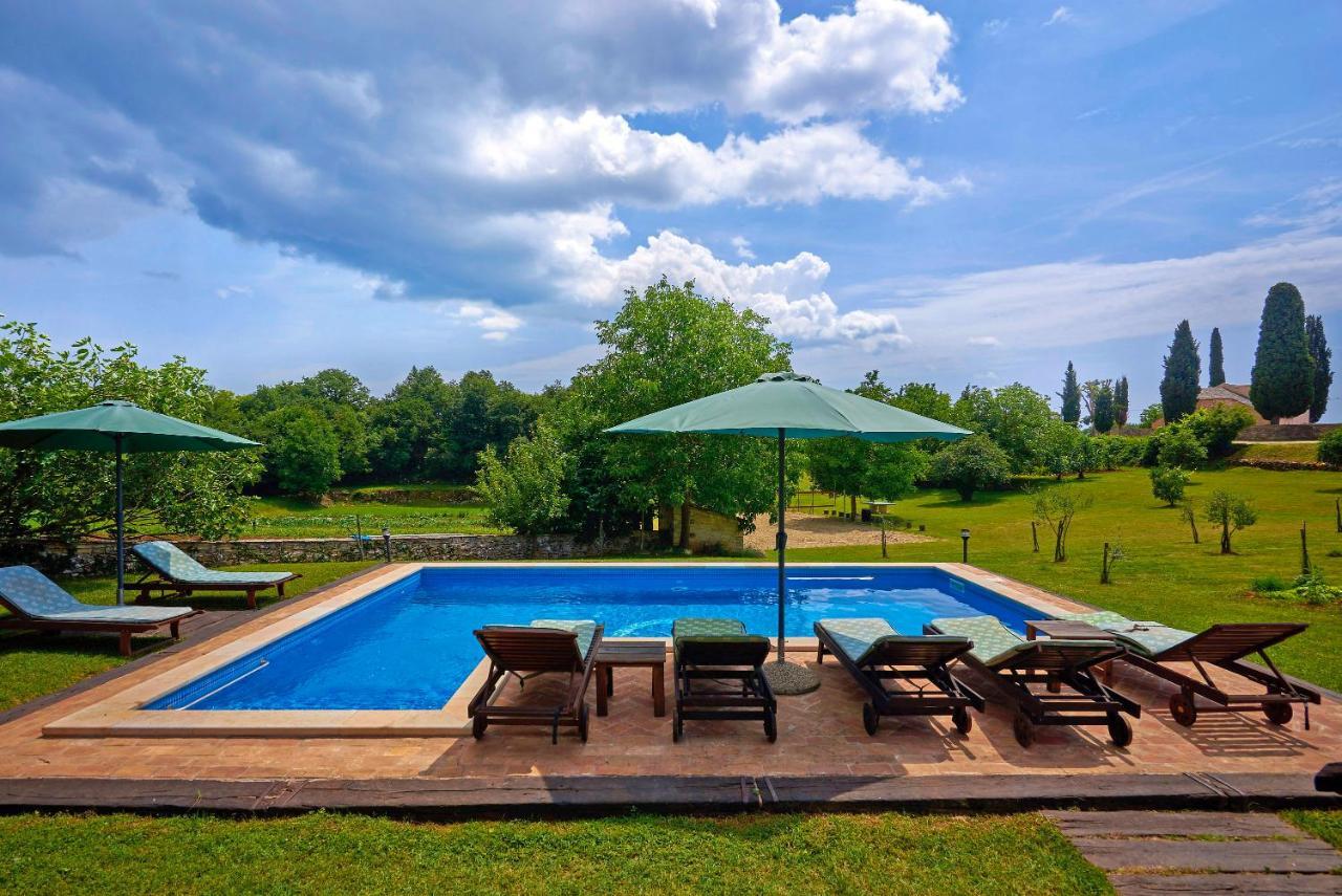 Stara Hiza In Sveti Petar U Sumi Villa Luaran gambar